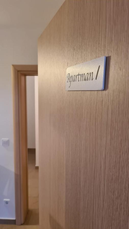 Apartments Pavlinovic Kaštela Zewnętrze zdjęcie
